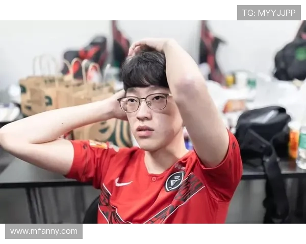 赛后复盘：TES与EDG在耐力对决中的策略与表现分析