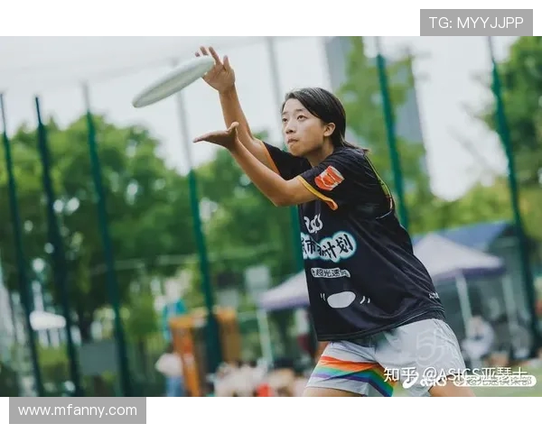 重庆飞盘队技术解析：聚焦飞盘运动的战术与技巧提升