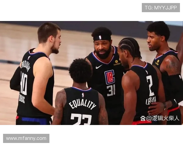 2015年国王队与快船队精彩对决录像回放全程回顾与分析