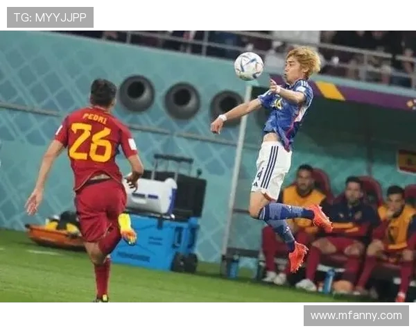 伊朗与日本足球对决精彩回顾及战术分析探讨