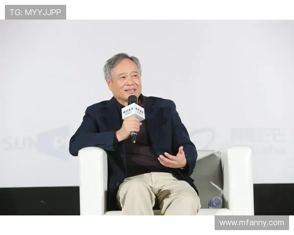李安导演的电影艺术之路：从饮食男女到卧虎藏龙的创作探索与成就