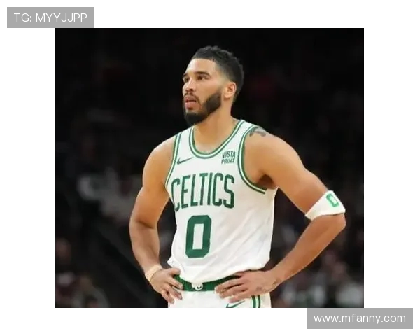 杰森塔图姆如何在NBA赛场上展现出超凡的篮球天赋与领导力